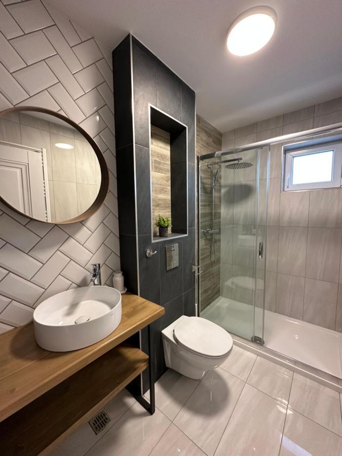 B59 Boutique Hotel 큼홀룸그몰도베네스크 외부 사진