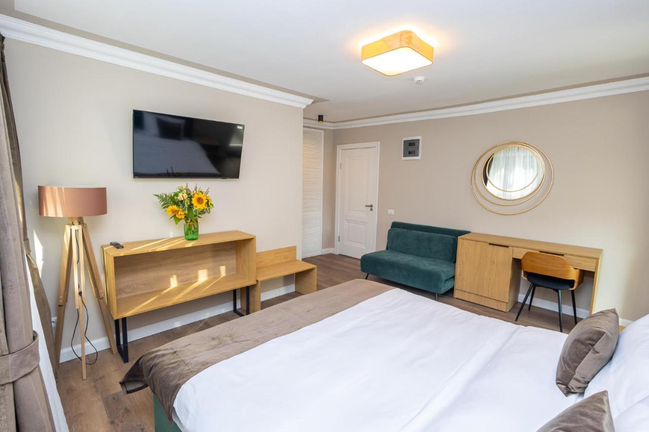 B59 Boutique Hotel 큼홀룸그몰도베네스크 외부 사진